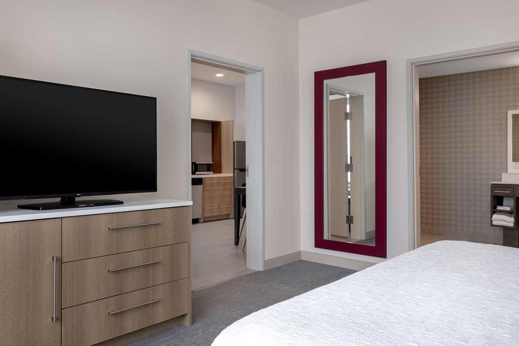 Home2 Suites By Hilton ブラウンウッド 部屋 写真