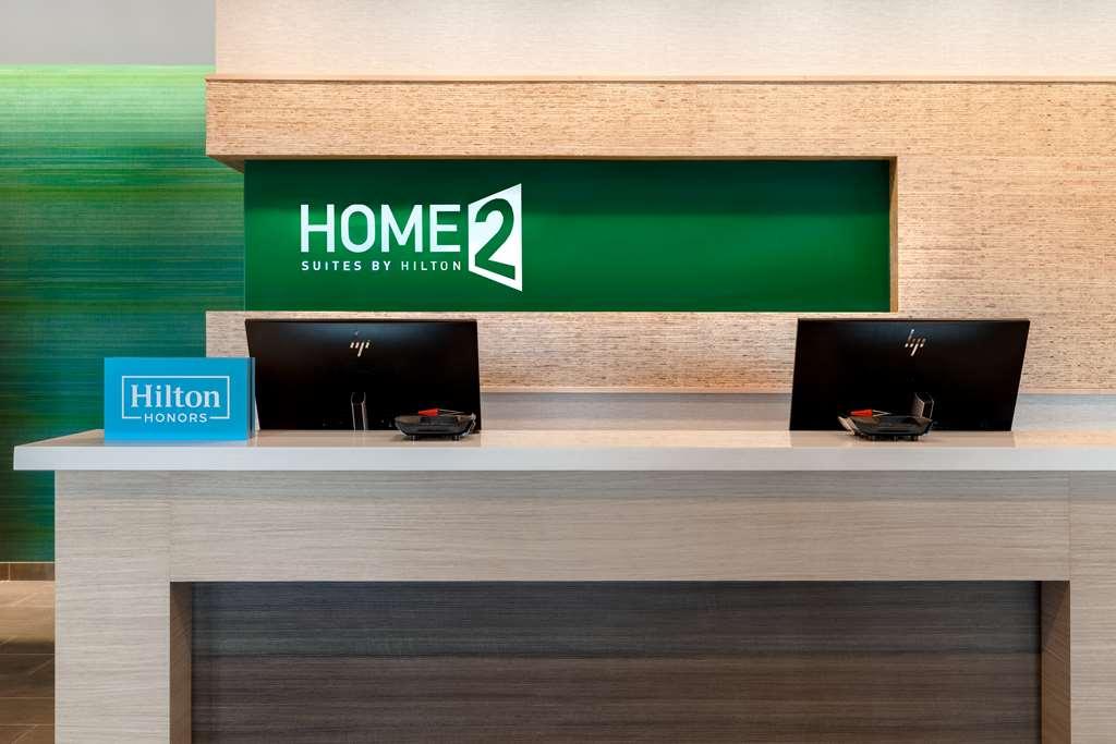 Home2 Suites By Hilton ブラウンウッド インテリア 写真